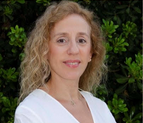 Dña. Silvia Llopis Salinero
